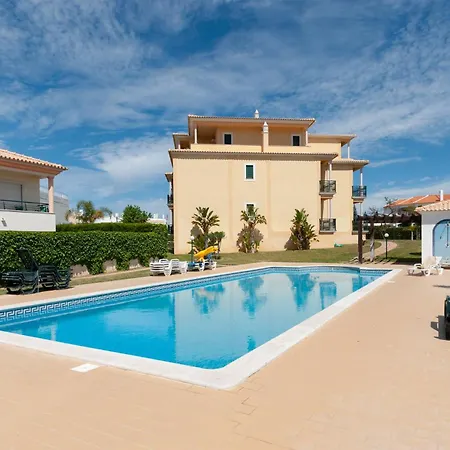 Apartment Oura Strip Spot - Piscina, Tenis E Noites Incriveis! *